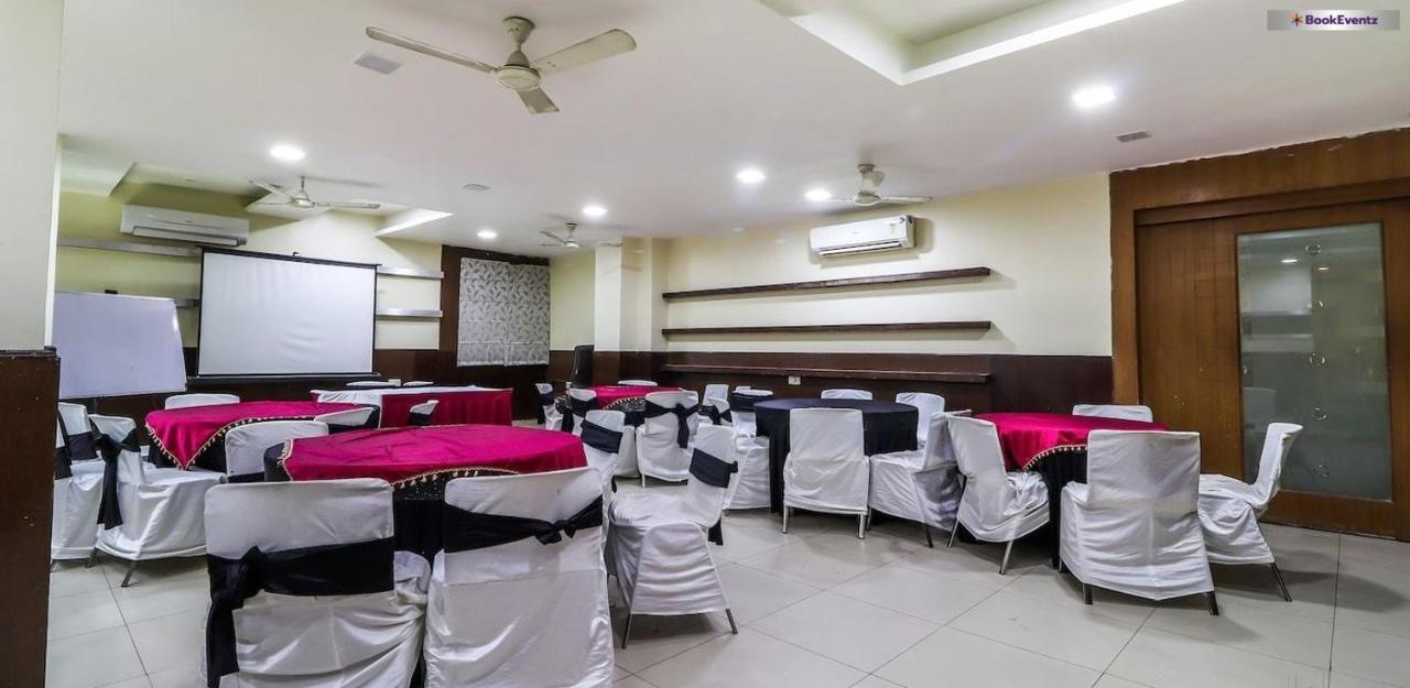Hotel Mandakini Plaza Kanpur Extérieur photo